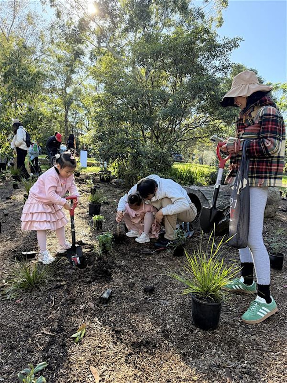 Family picnic and planting day